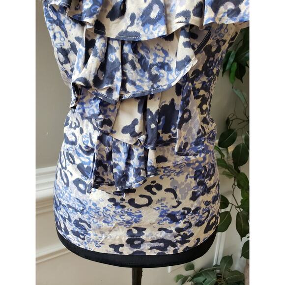 CAbi Blouse Top Womens XS White Animal Print Cascade Ruffle Sleeveless Pullover - Picture 10 of 12